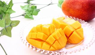 果物の女王のマンゴーで美肌効果と肺ガン予防